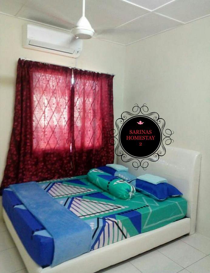 Sarinas Homestay Semporna Buitenkant foto